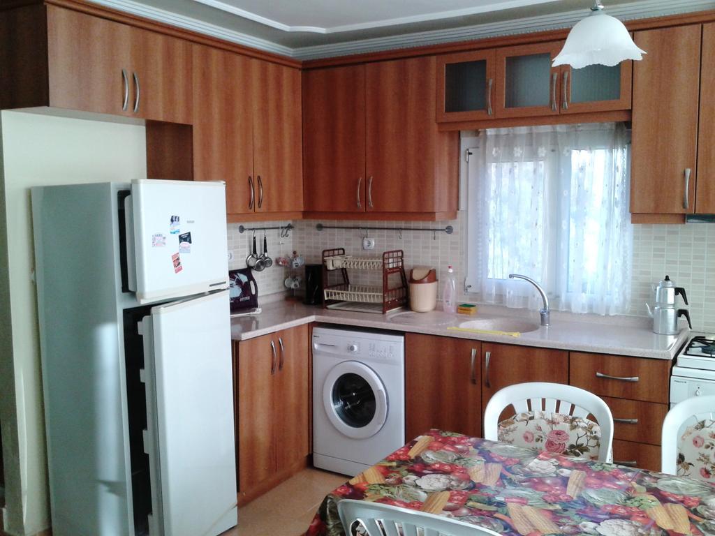 Zeus Apart Pansiyon Guzelcamli Exterior photo
