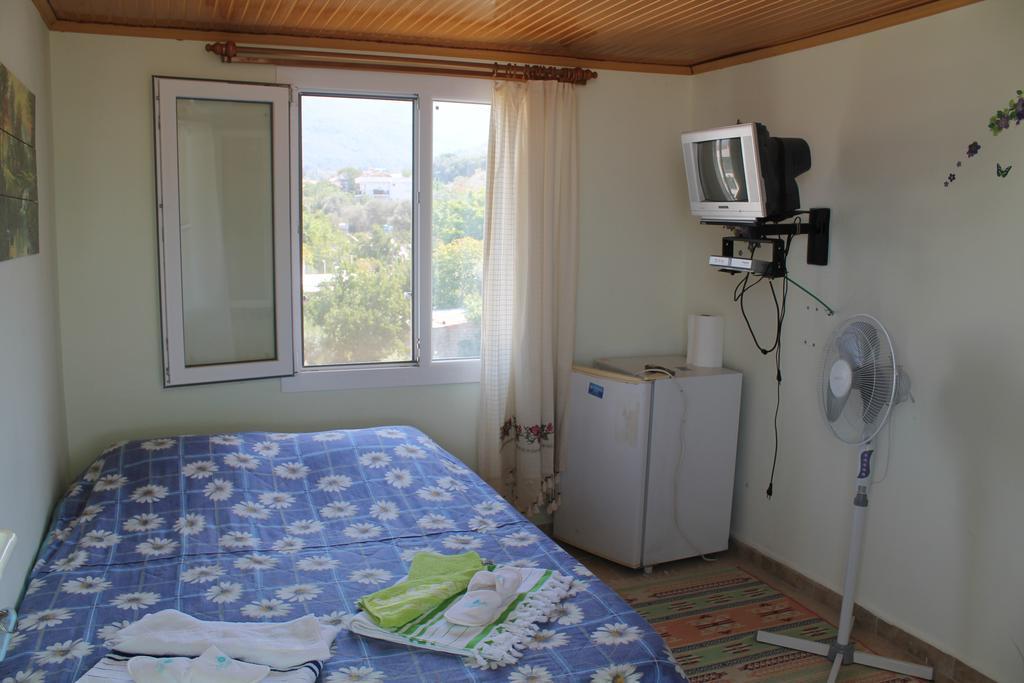 Zeus Apart Pansiyon Guzelcamli Exterior photo